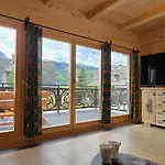Tatry Malowane - Mountain Base شاليه كوشتيليسكا